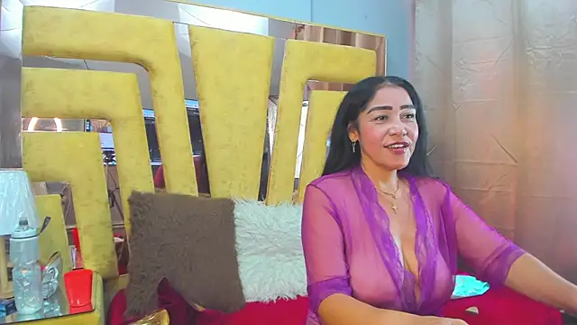 VikyThomsonn – Live XXX-chat