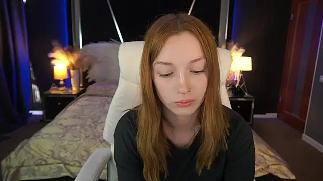 Živý XXX chat LizzaMoonn