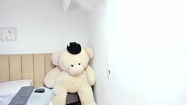 Chat +18 de KeylaGomez_ ao vivo