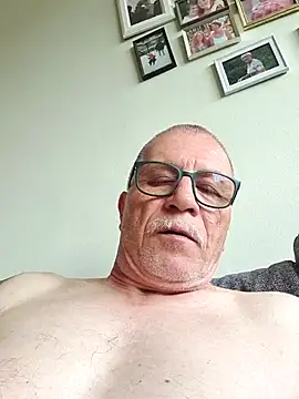 NextAct92 Live XXX-Chat