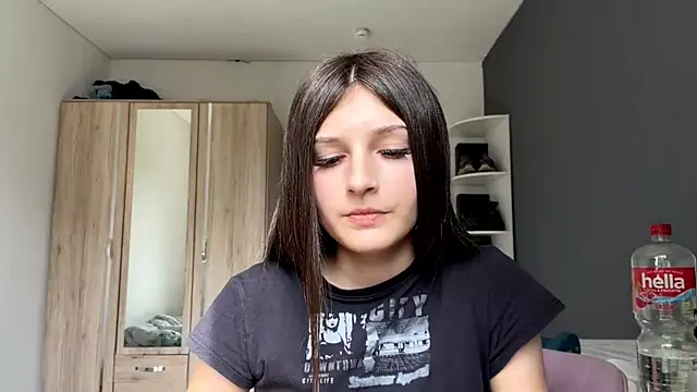 SpanishRooter Live XXX Chat