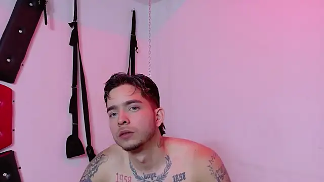 Онлайн чат XXX AliceandMax