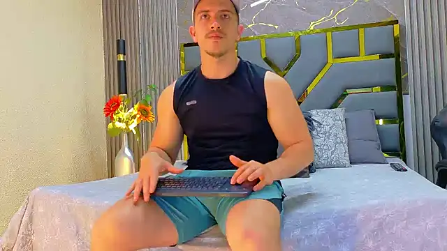 ALANNFERRER live XXX chat