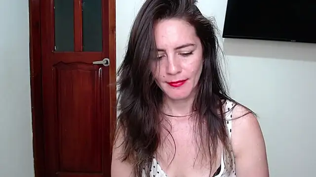 Czat XXX na żywo – Hanny_24