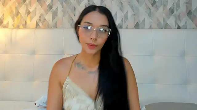 XXX chat uživo modela Roseaurora