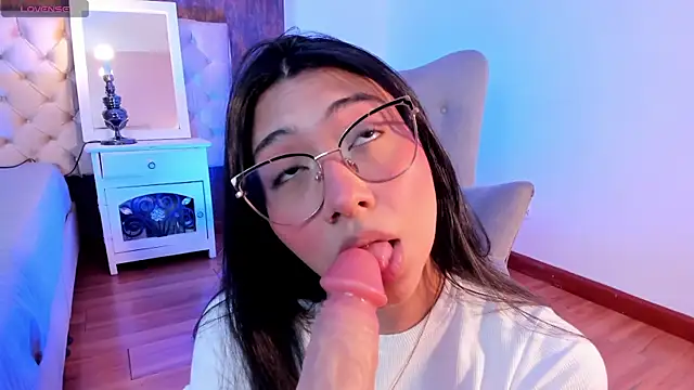Živý XXX chat MeryCoors