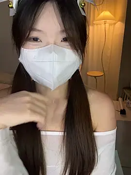 _xiaoxinxin_ 即時 XXX 聊天