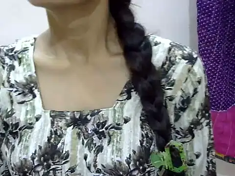 Chat XXX ao vivo de Kulsum_S