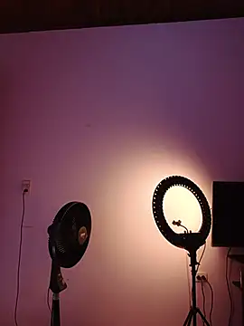 Chat +18 de LuciiferBlack ao vivo
