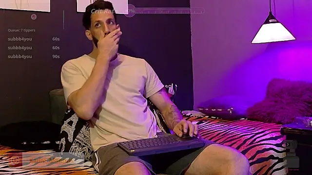 Czat XXX na żywo – Karim_mansur