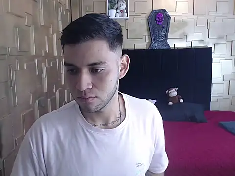 Show de omar202612 na webcam