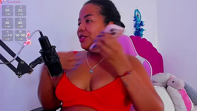 samanthaabloom Adlı Modelin Canlı XXX Sohbeti