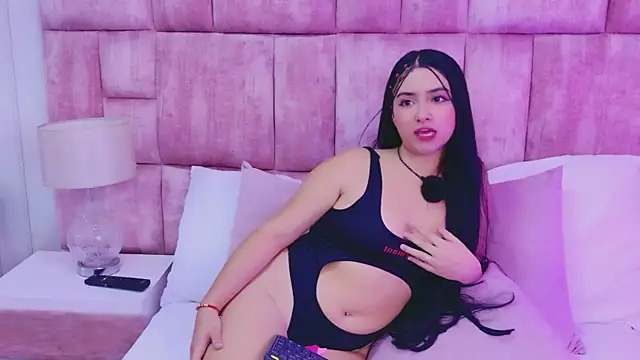 BellaFoox élő XXX-chatje