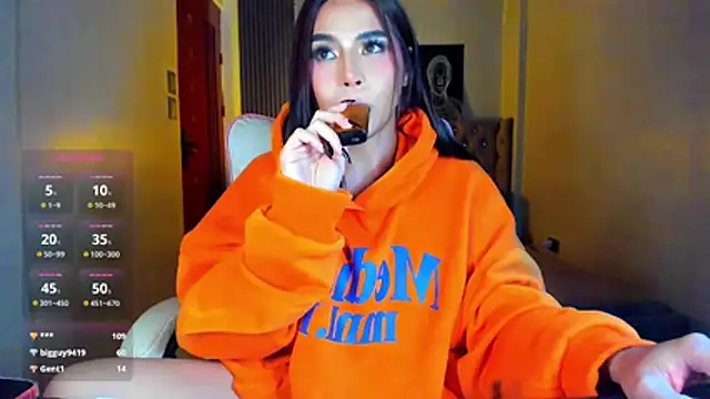 دردشة AmandaWilde الجنسية المباشرة