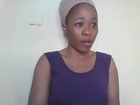 bubble_candi's Live XXX Chat