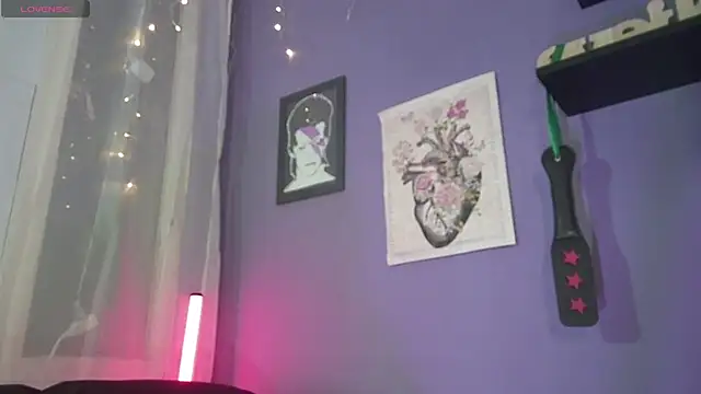 Živý XXX chat Velvet_Dreamss