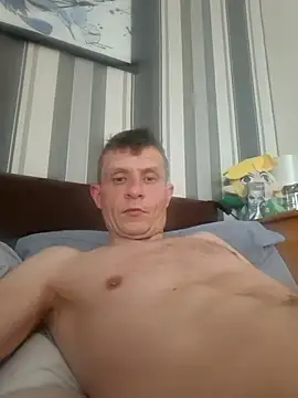 BigDmasked live XXX chat