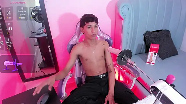 XXX chat uživo modela Joseph18_