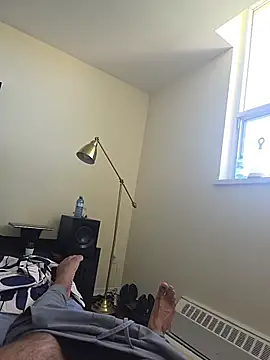הופעת וובקאם של piggylatino