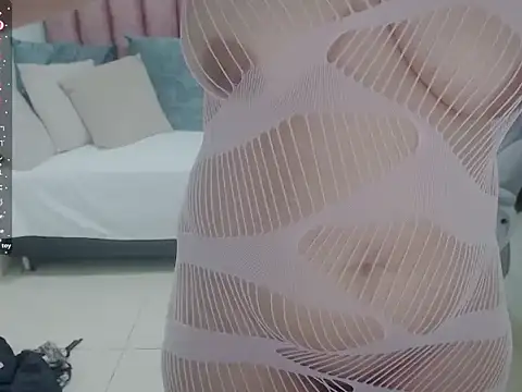 sophia_hadid's Live XXX Chat