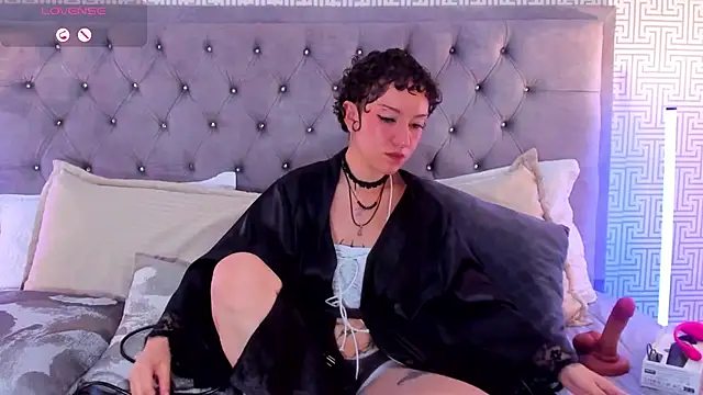 NohaCooper live XXX chat