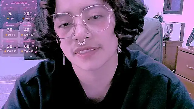 NinaYellow's Live XXX Chat