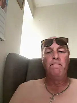 Pertunjukan Kamera Web bigcockplays