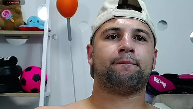 Czat XXX na żywo – liam_studd