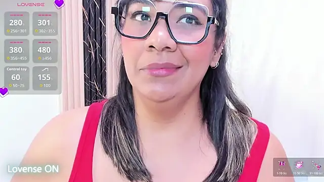 Nailha1n Live XXX chat
