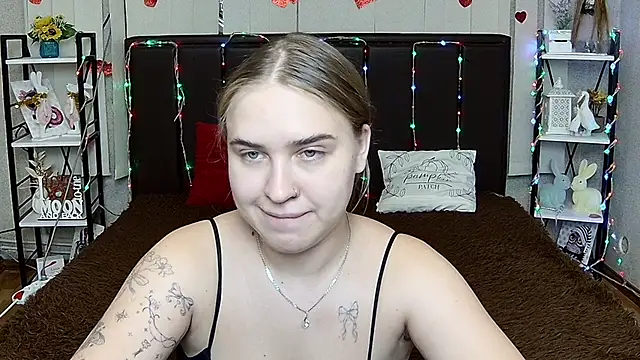 LauraHlotn Live XXX chat