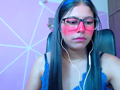 دردشة _ALLYSON18_ الجنسية المباشرة