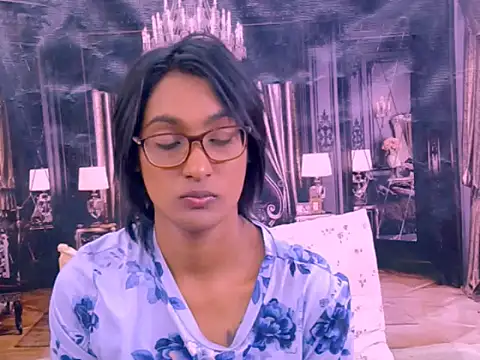 Chat +18 de IndianRebel4u2Luv ao vivo