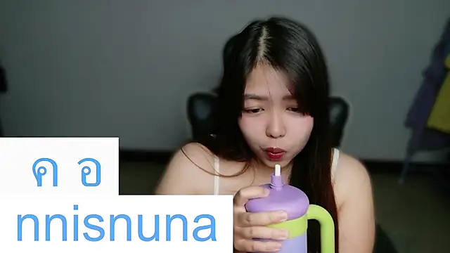 nunanunanuna's Live XXX Chat