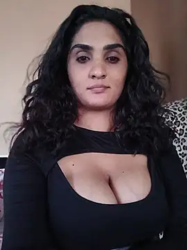 Chatroom XXX en direct de Eroticindian07