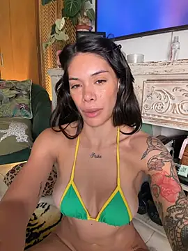 SiennaLuvsn Live XXX chat