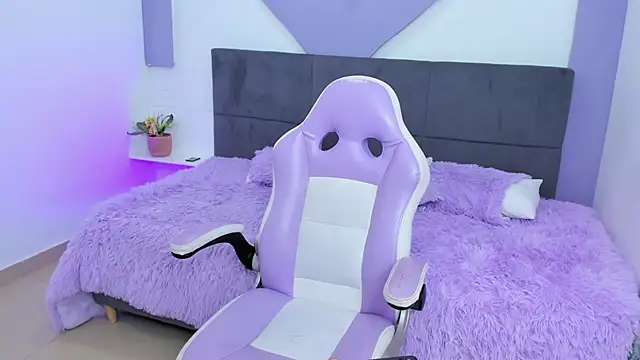 princess_skinny_'s Live XXX Chat