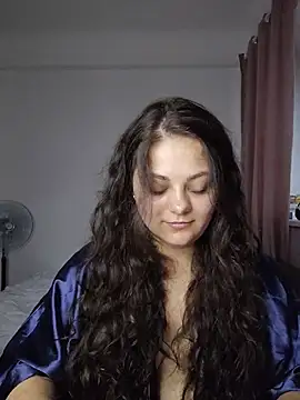 Živý XXX chat _Mikky_lil_