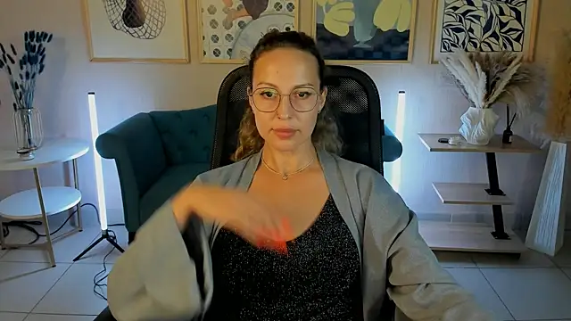 Charlotte_Hudson's Live XXX Chat
