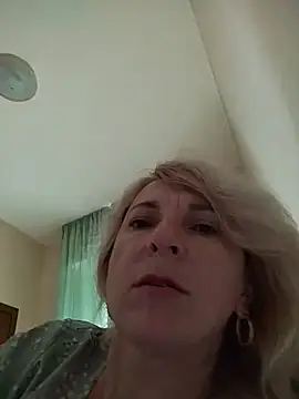 AhlyssaLove1155 Chat XXX in diretta