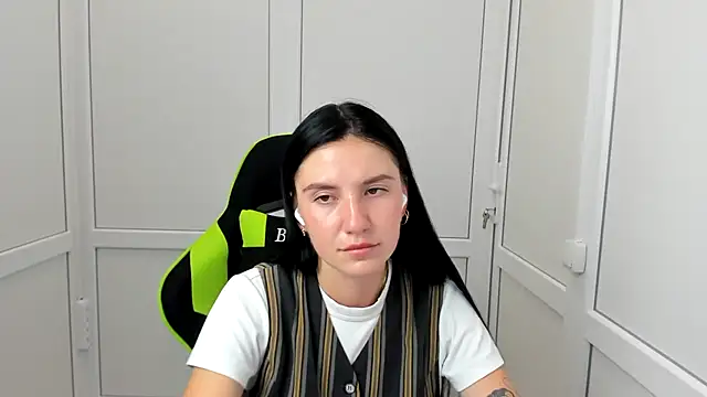 Chat +18 de PatteMeoww ao vivo