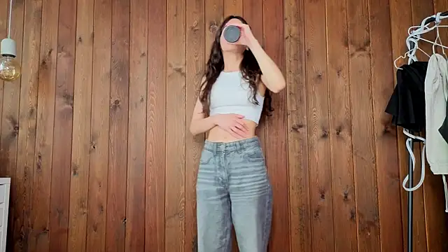 ShanMessel Adlı Modelin Canlı XXX Sohbeti
