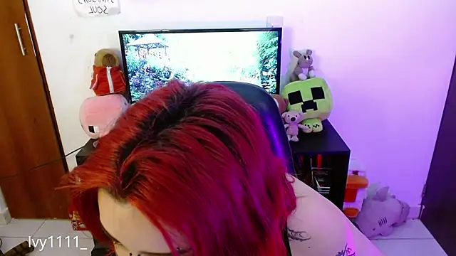 Ivy1111 Adlı Modelin Canlı XXX Sohbeti