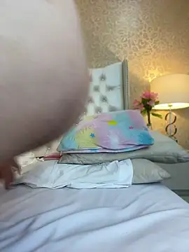 NicolleMonroee's Live XXX Chat
