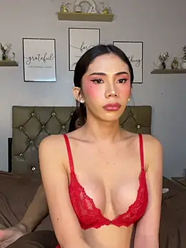 CassandraLovveのライブXXXチャット