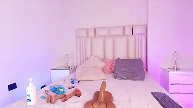 mia_velvett_'s Live XXX Chat