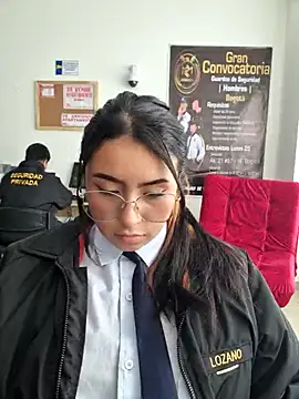 Angela__05 élő XXX-chatje