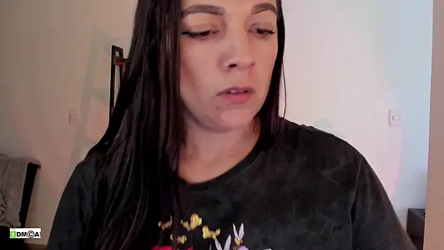 Chat XXX en directo de urcute_kitten