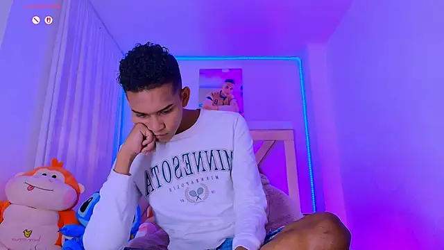 dilan_alfonzo Chat XXX in diretta