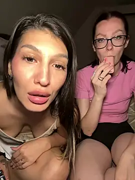 RussianGirls_ élő XXX-chatje