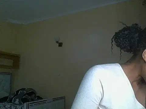 Chatroom XXX en direct de Mariana_150